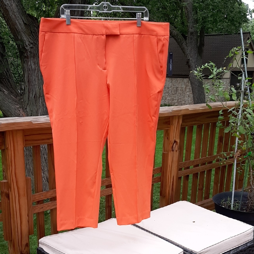 Worthington Modern Fit Orange Cropped Pants Sz 18 NWT